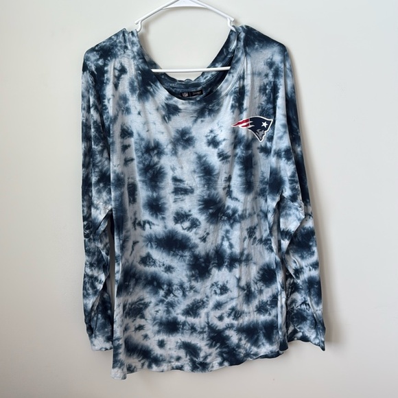 NFL Tops - NFL Patriots Team Apparel Tie-Dye Long Sleeve T-Shirt